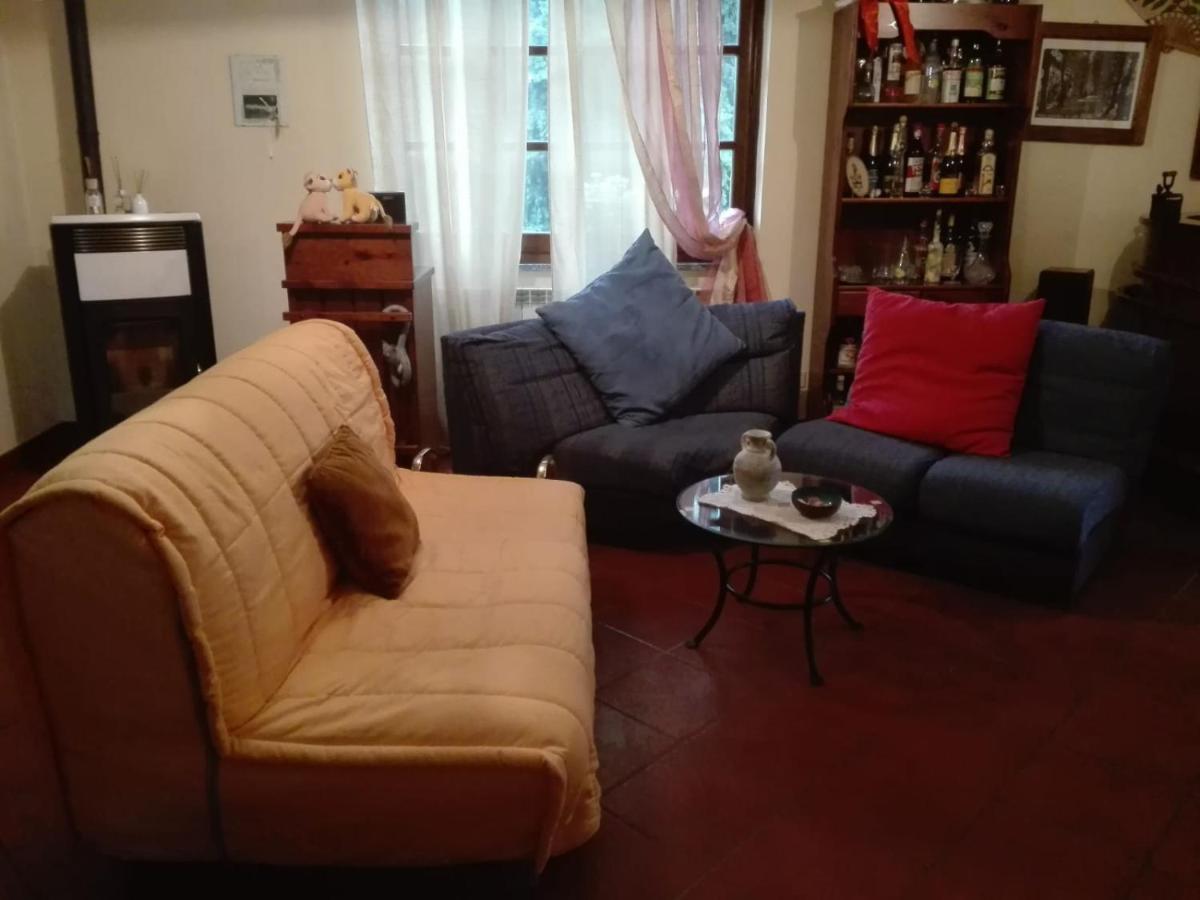 Da Fulvia Bed & Breakfast Ollano Bagian luar foto