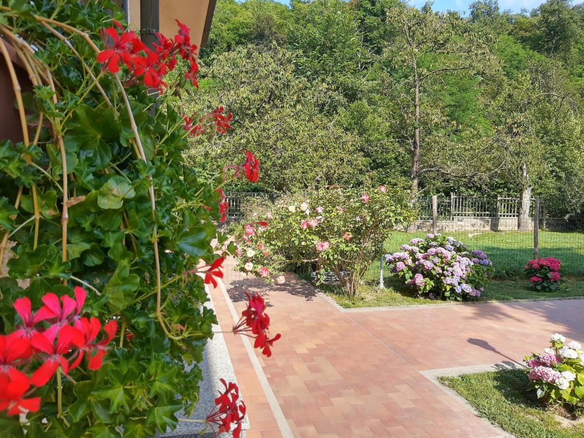 Da Fulvia Bed & Breakfast Ollano Bagian luar foto