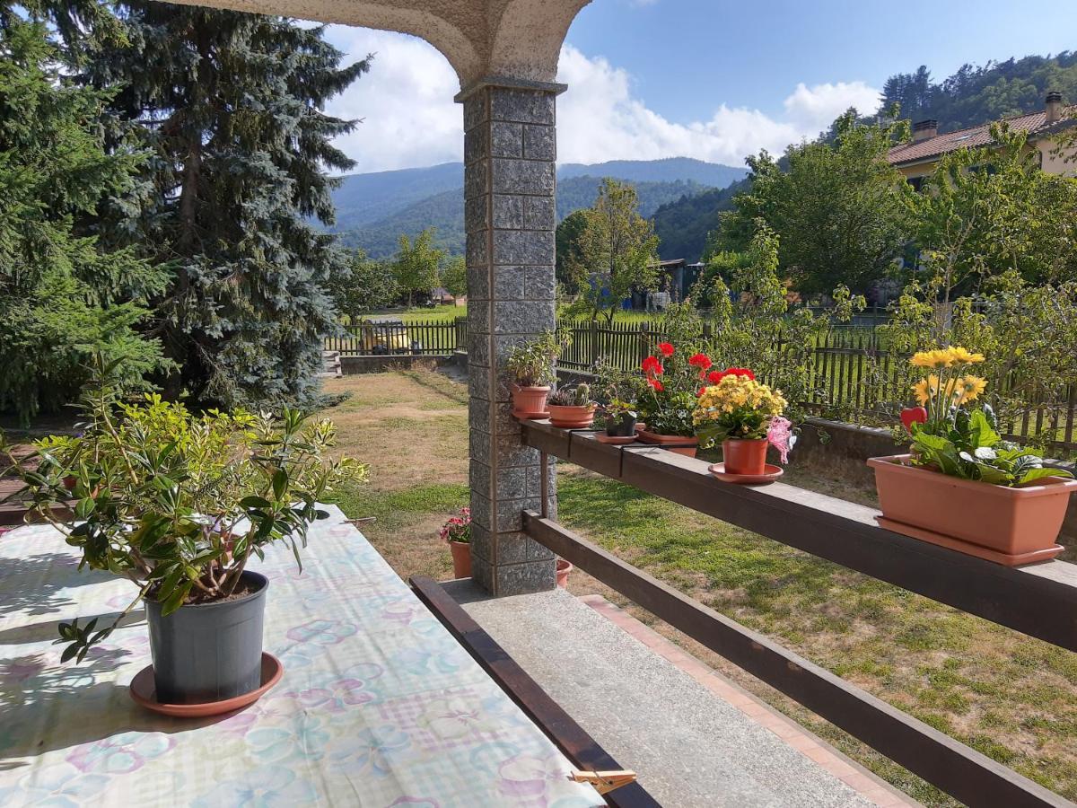 Da Fulvia Bed & Breakfast Ollano Bagian luar foto