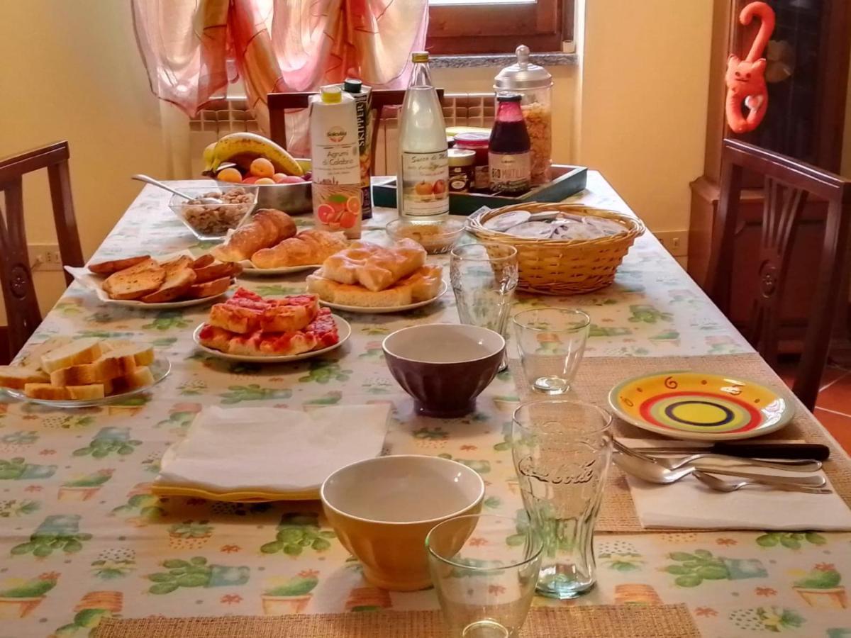 Da Fulvia Bed & Breakfast Ollano Bagian luar foto