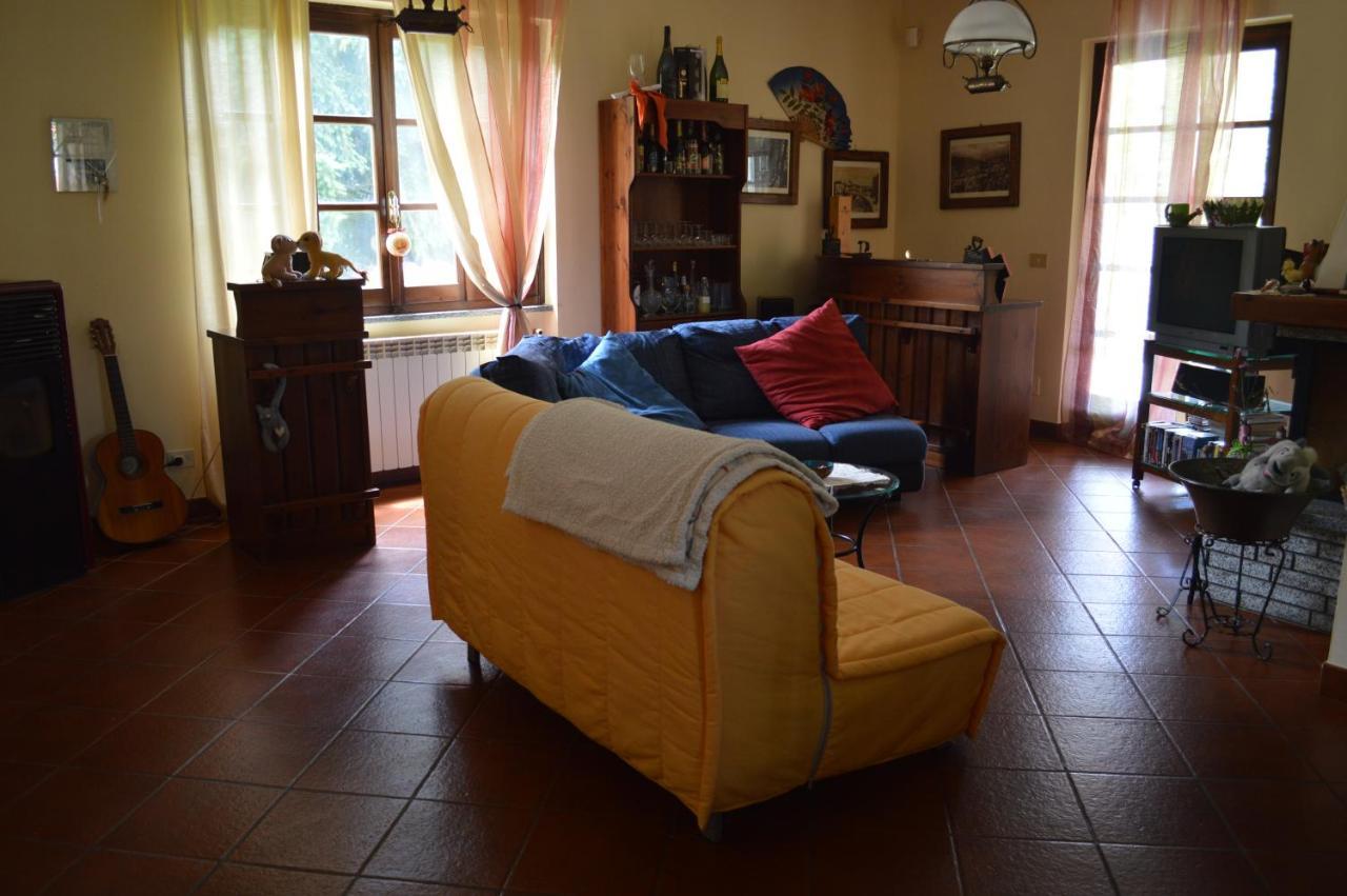Da Fulvia Bed & Breakfast Ollano Bagian luar foto